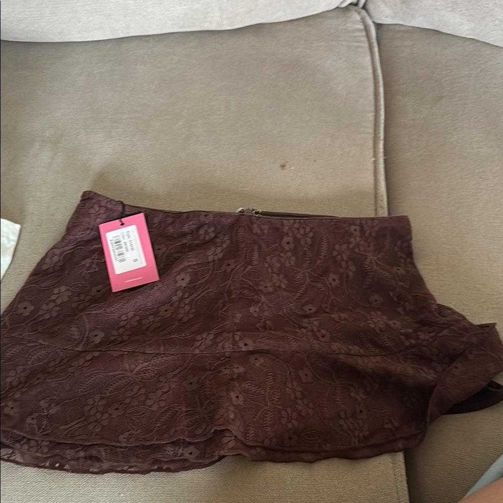 NWT S Brown Lace Mini Skirt